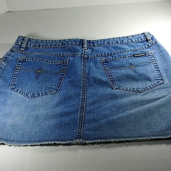 Aeropostale Denim Skirt. - Picture 4 of 6